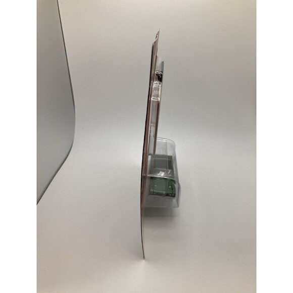 Johnny Lightning Die Cast Car 1967 Plymouth GTX Green 2004 - Picture 4 of 4